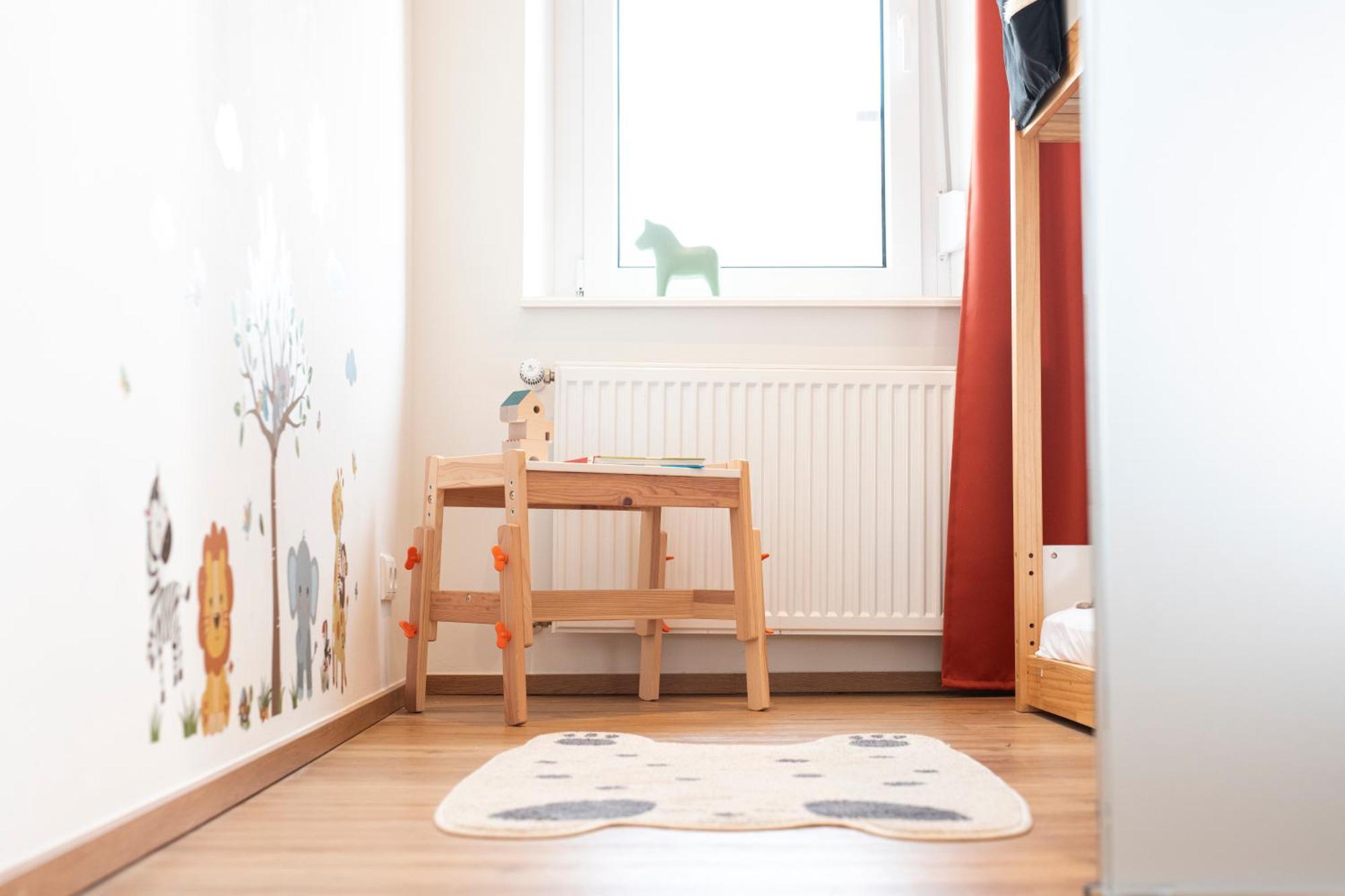 Bunter Hund - Zentrales Apartment, Parkplatz, Wintergarten, Kinderzimmer Lejlighed Rothenburg ob der Tauber