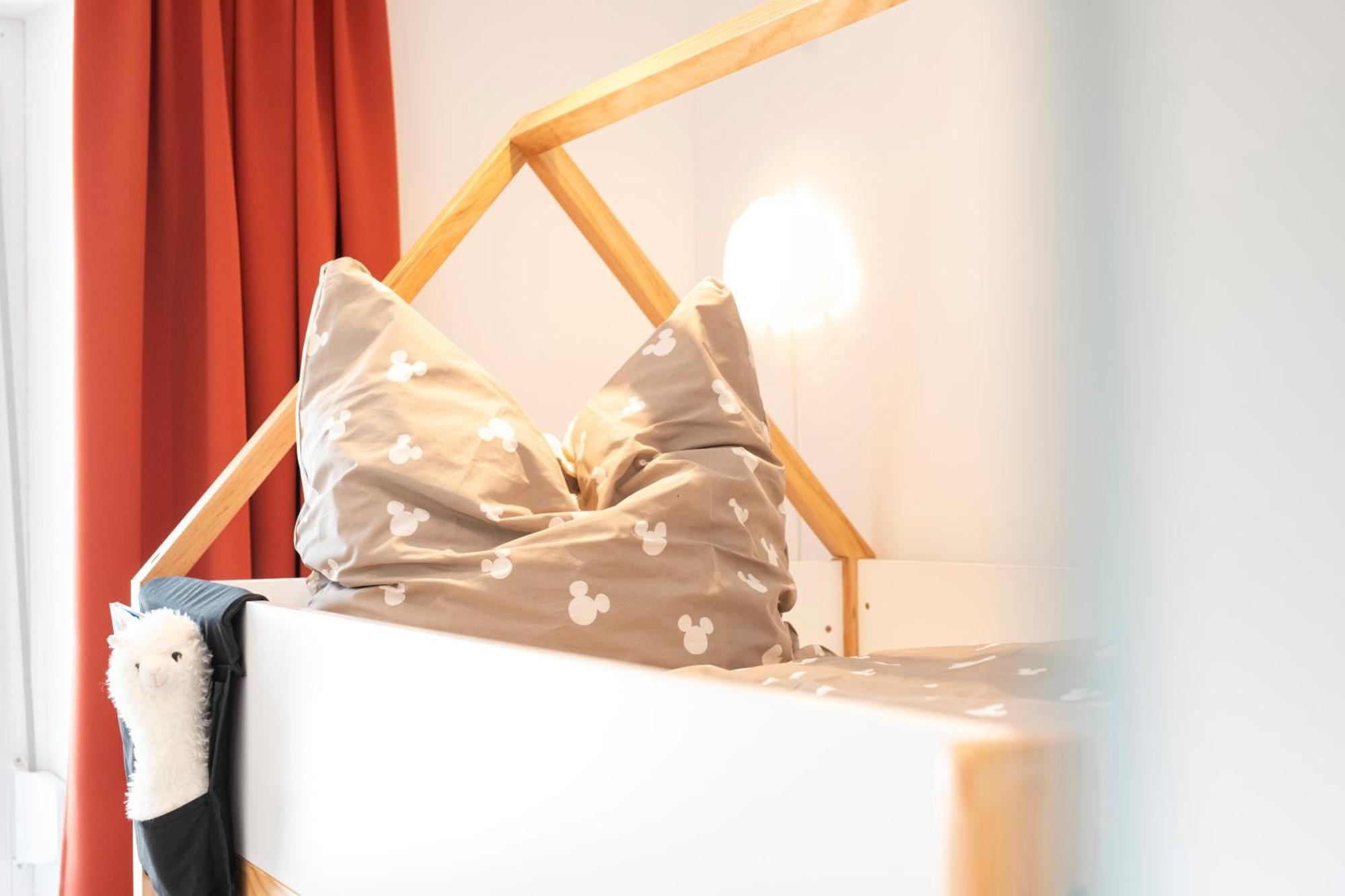 Bunter Hund - Zentrales Apartment, Parkplatz, Wintergarten, Kinderzimmer Lejlighed Rothenburg ob der Tauber